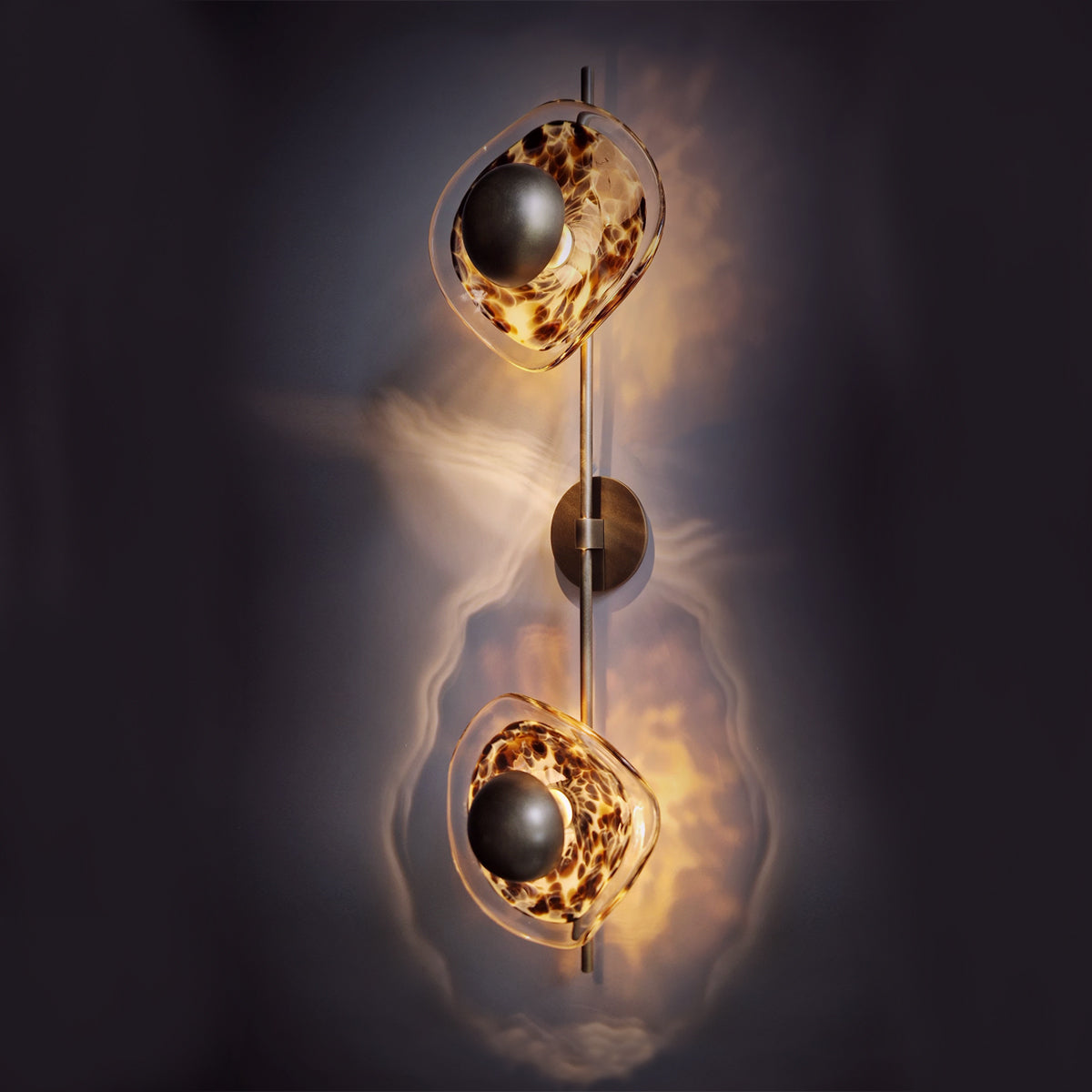 The Ortus Wall Light