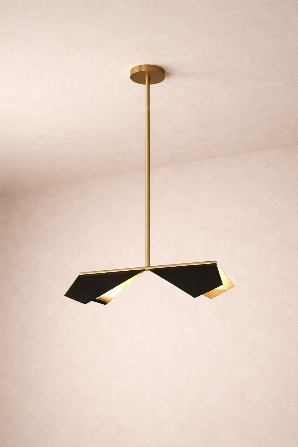 Vespertilio Pendant Light