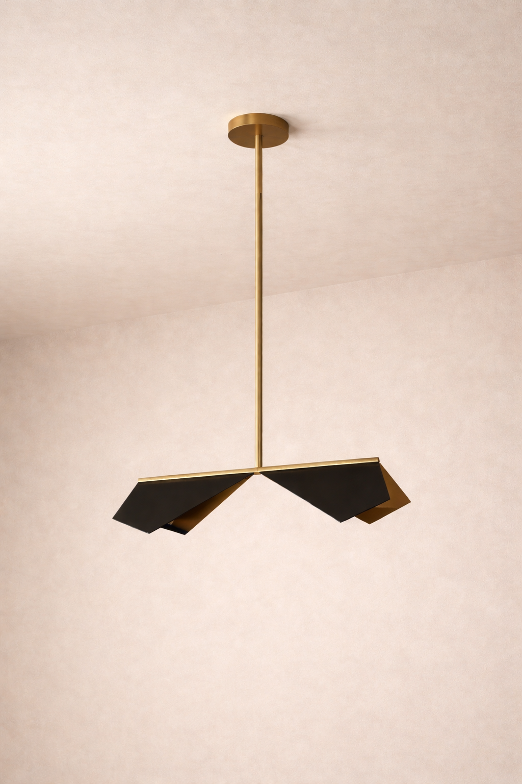 Vespertilio Pendant Light