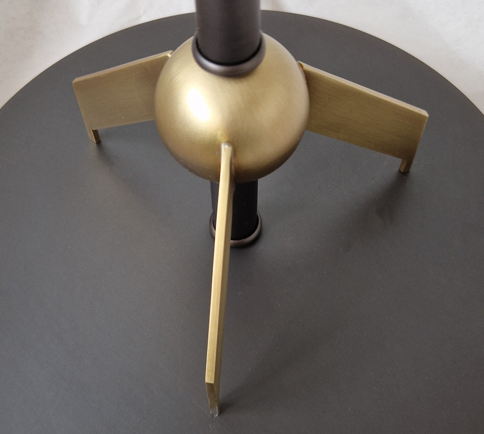 The Imagin Deluxe Floor Lamp