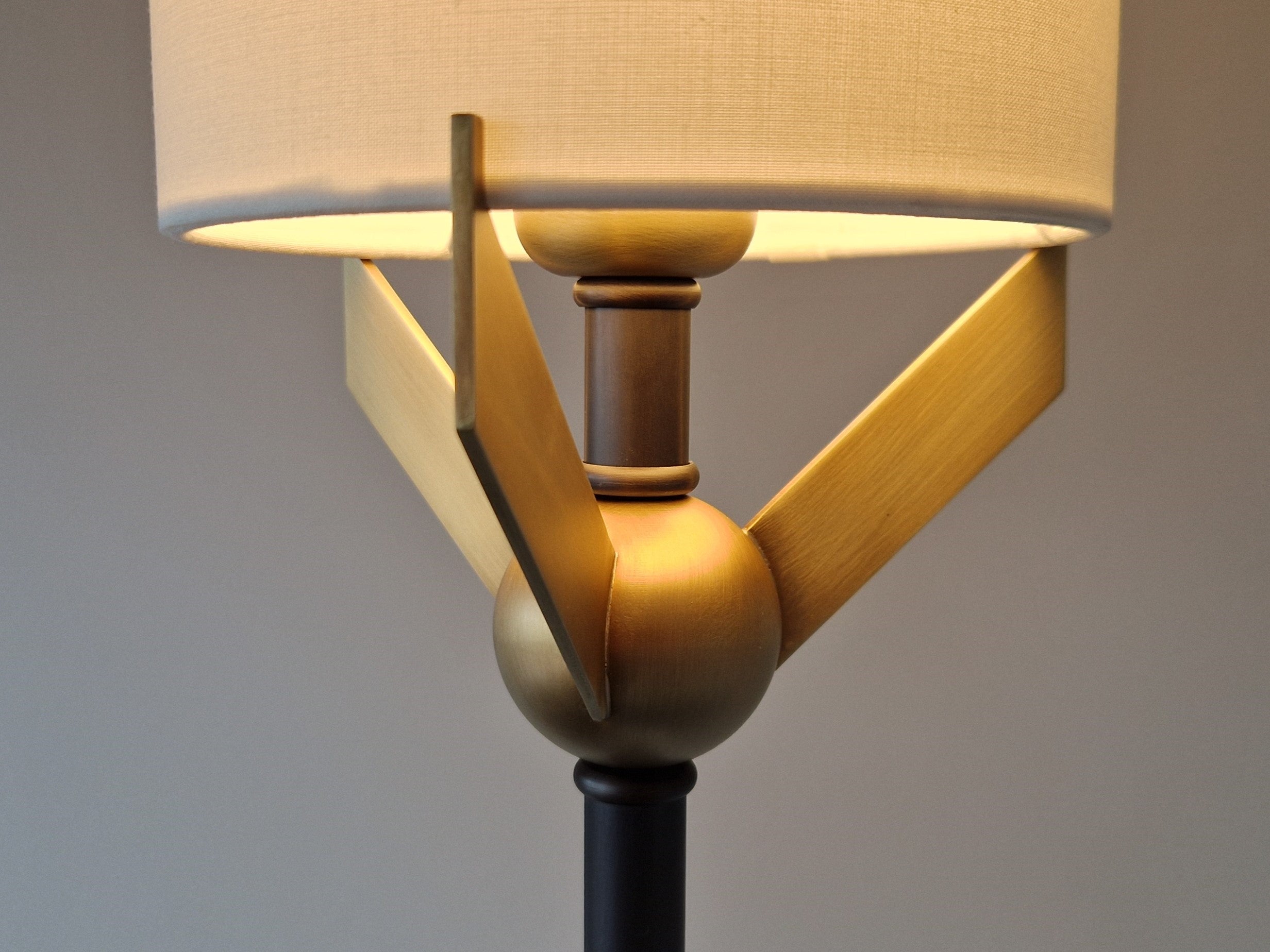 The Imagin Deluxe Floor Lamp