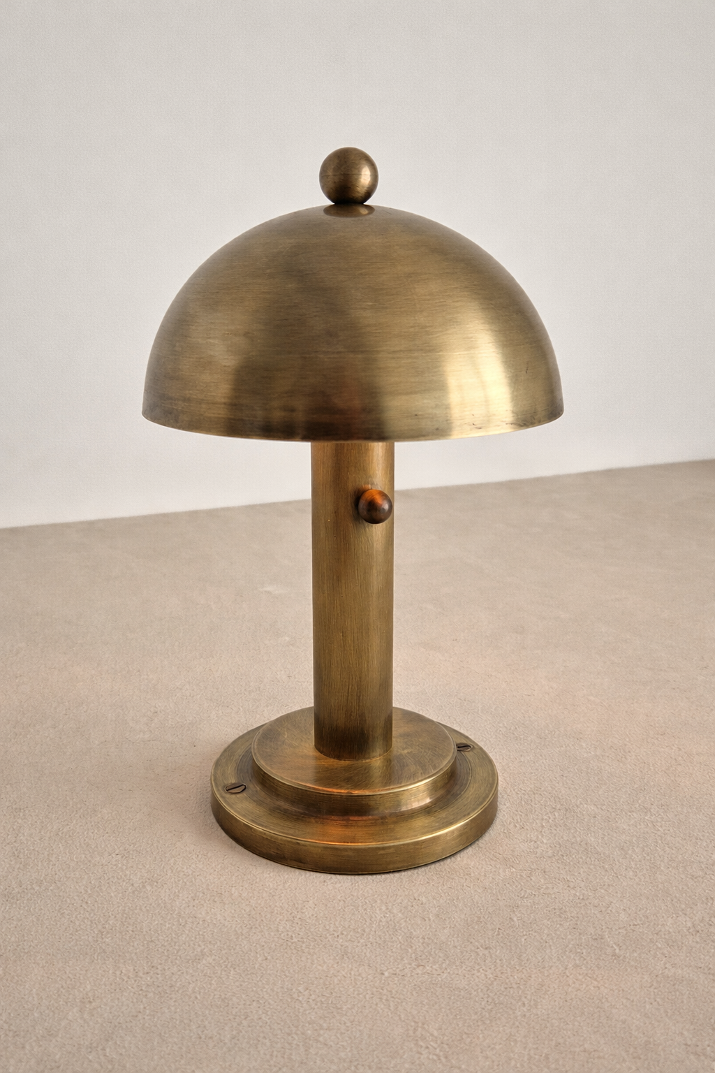 The Oculus Table Lamp